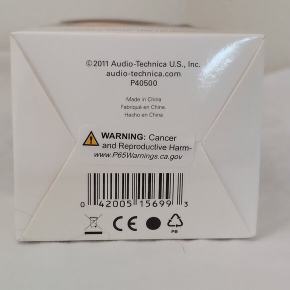 Audio-Technica ATR1100 Unidirectional Vocal / Instrument Dynamic Microphone - Picture 3 of 5